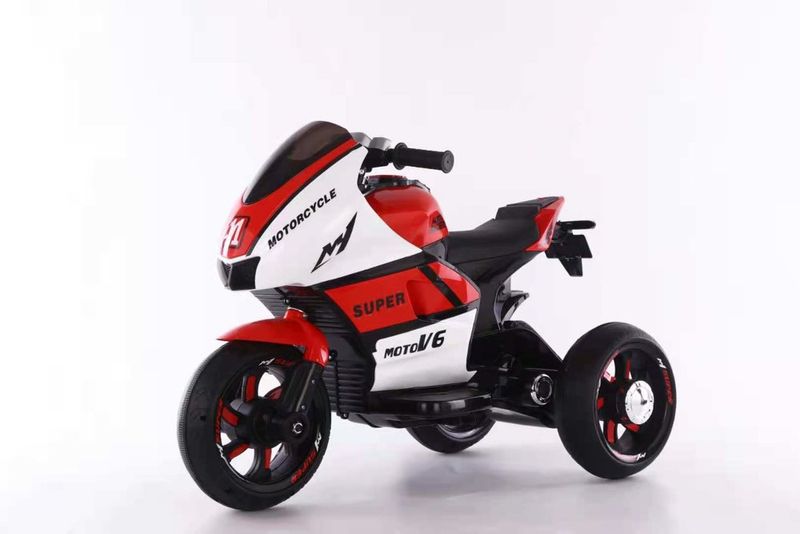 ND24_9123 Motorek HT-5188 czerwony 5904204751421 zdjęcie 1