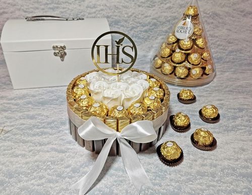 Prezent Na Komunię Dla Dziewczynki Pamiątka Od Chrzestnej Chrzestnego na Arena.pl