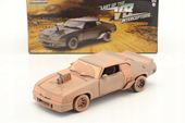 GREENLIGHT FORD FALCON XB “Last of the V8” MADMAX (1979) Dirty Version 1:24