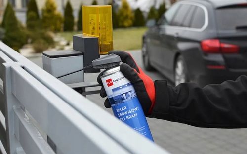SMAR W SPRAYU DO BRAM GARAŻOWYCH PRZESUWNYCH 500ml LIN ŁAŃCUCHÓW na Arena.pl