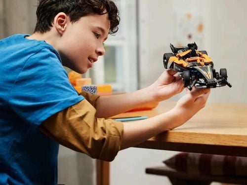 42169 - LEGO Technic - NEOM McLaren Formula E Race Car na Arena.pl
