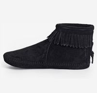 Minnetonka Botki w kolorze Czarny R.40