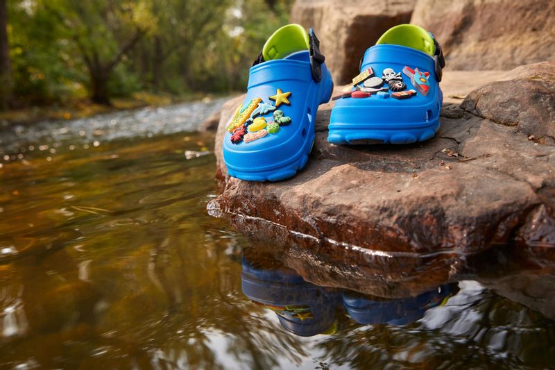 Buty Klapki Chodaki Dziecięce Crocs Terrain 28,5 zdjęcie 7