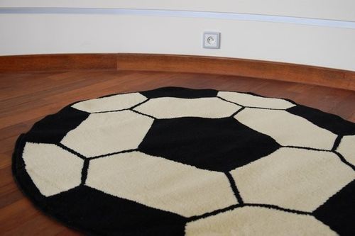 Dywan BCF koło PIŁKA na Arena.pl