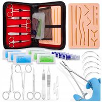ZESTAW DO NAUKI SZYCIA CHIRURGICZNEGO nici igły nożyczki skóra etui 18