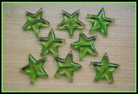 GWIAZDKI PLASTIK ZIELONE 20MM 12SZT