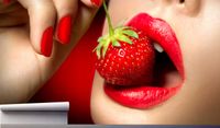 Fototapeta TRUSKAWKA SEXOWNE USTA KOBIETY 130x80