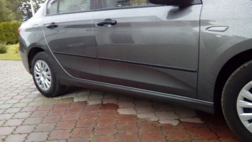 Mazda 2 - Listwy CZARNE Boczne Drzwi na Arena.pl