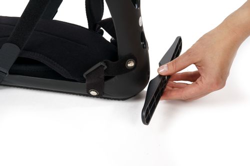 ORTEZA STOPY STABILIZATOR SZYNA POOPERACYJNA BUT na Arena.pl