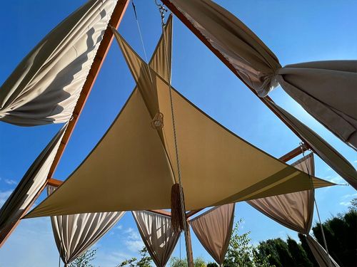 ŻAGIEL PRZECIWSŁONECZNY WODOSZCZELNY PREMIUM TRÓJKĄT BEŻOWY 1,4X1,4X2,0 na Arena.pl