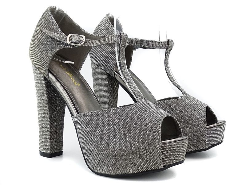 Srebrne sandały na platformie słupku z paskiem 36 zdjęcie 2