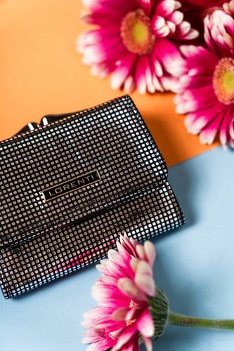 mały, skórzany portfel damski na zatrzask i bigiel - lorenti na Arena.pl