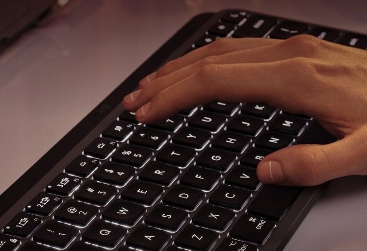 Klawiatura LOGITECH MX Keys Mini for Mac Szary zdjęcie 4