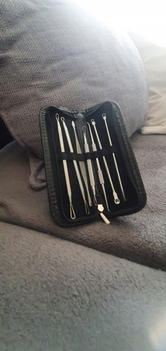 Przyrząd do wyciskania usuwania wągrów pryszczy na Arena.pl