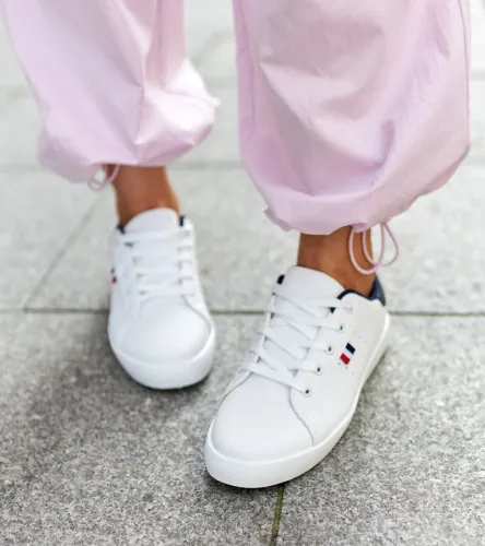 Białe sneakersy eko skóra Gioya 38 na Arena.pl