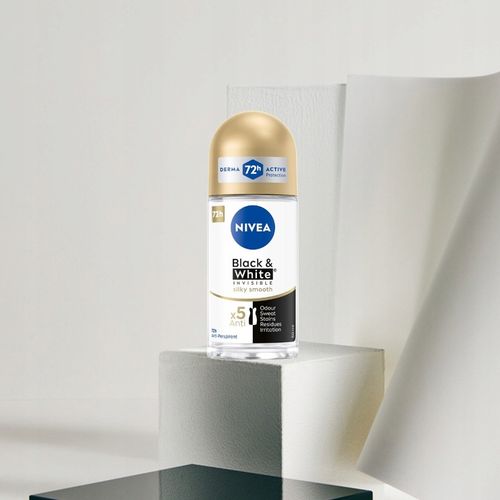 NIVEA Black&White Invisible Silky Smooth Antyperspirant roll-on 4 x 50 ml na Arena.pl