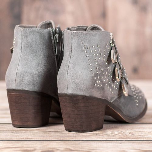 Kowbojki r.39 na Arena.pl