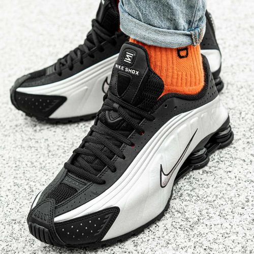 Nike Shox R4 (104265-045) 45.5 na Arena.pl