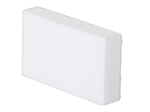 Magiczna gąbka z melaminy usuwa trudne plamy na Arena.pl