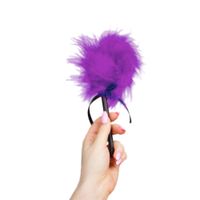 piórko do pobudzenia zmysłów i zabaw we dwoje.