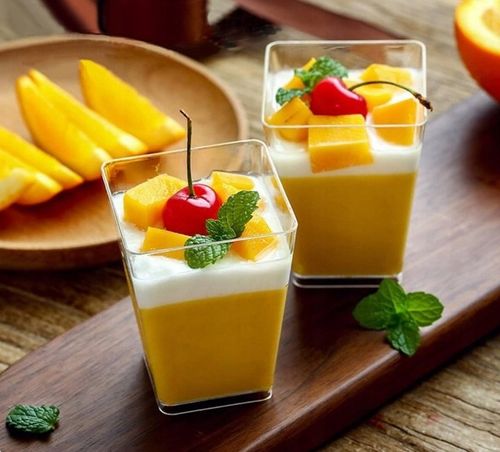 POJEMNIKI PUCHARKI KWADRATOWE DO DESERÓW PRZEKĄSEK SŁODKI STÓŁ 120ml na Arena.pl