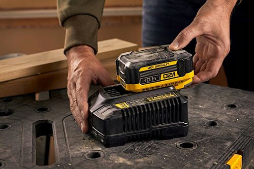 Akumulator STANLEY SFMCB204 4.0Ah 18V na Arena.pl