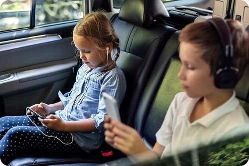 Ładowarka Samochodowa USB do Telefonu Tableta na Arena.pl