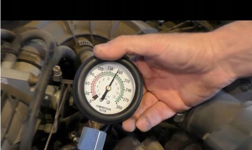 MIERNIK TESTER CIŚNIENIA SPRĘŻANIA POZIOMU KOMPRESJI WTRYSKU SILNIK BENZYNA na Arena.pl