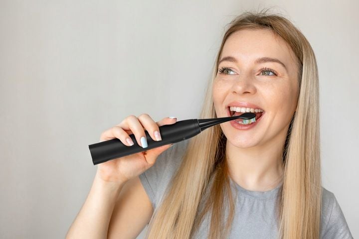 Szczoteczka soniczna elektryczna do zębów 3 tryby Krexus Timer IPX7 zdjęcie 5