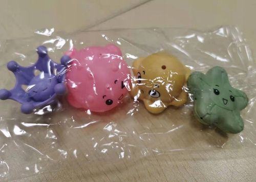 Pływająca Fontanna Ośmiorniczka do Basenu Kąpieli na Arena.pl