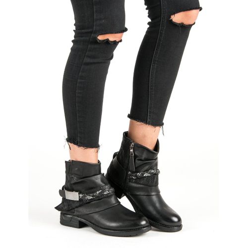 Czarne Workery r.39 na Arena.pl