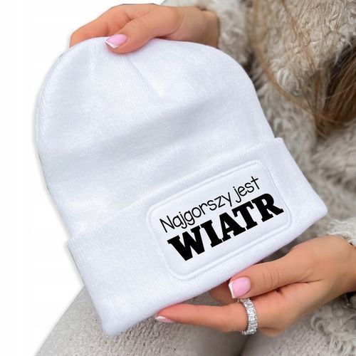 CZAPKA ZIMOWA BEANIE BIAŁA PREZENT NAJGORSZY JEST WIATR ŚMIESZNA UNISEX na Arena.pl