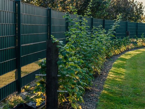 Taśma ogrodzeniowa ZIELONA 19 cm x 35 m OSŁONA NA OGRODZENIE PANELOWE PŁOT na Arena.pl