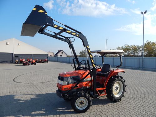 Traktorek Kubota GL-220 + TUR na Arena.pl
