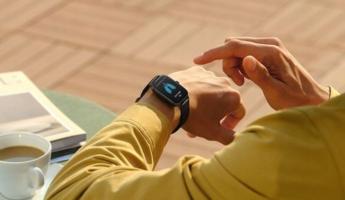 Czarny Smartwatch AMAZFIT GTS 3 na Arena.pl