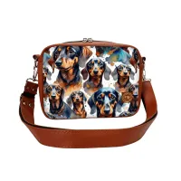 Torebka z Jamnikiem - Prosta Torebka Prostokątna Kolor ekoskóry - Brązowy