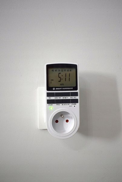 PROGRAMATOR CZASOWY WŁĄCZNIK WYŁĄCZNIK LCD CYFROWY HARMONOGRAM 7 DNI POLSKI zdjęcie 5