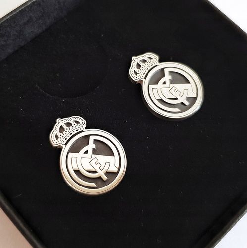 Spinki do mankietów z herbem Twojego klubu srebro na Arena.pl