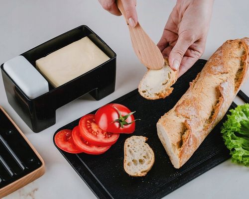 PRACTIC INTELIGENTNA MASELNICZKA WODNA Z POKRYWA POJEMNIK NA MASŁO CZARNA na Arena.pl