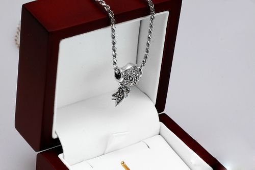 Wisiorek Staviori WDM2908 na Arena.pl