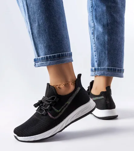 Czarne materiałowe sneakersy McKeylor 40 na Arena.pl