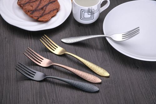Sztućce - NEW DESIGN 24 Szt -Miedz - Złoto - Czerń na Arena.pl