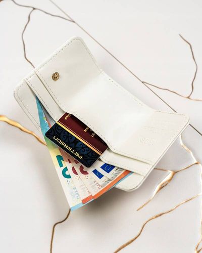 elegancki portfel damski z lakierowanej skóry ekologicznej - peterson na Arena.pl