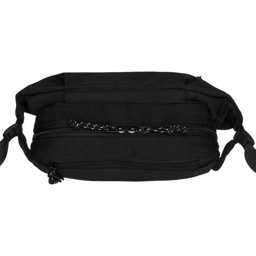 pojemna nerka męska z poliestru w czarnym kolorze zamykana suwakiem na Arena.pl