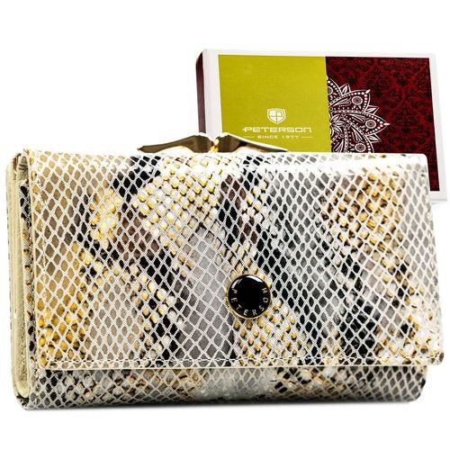 portfel damski na bigiel i zatrzask wykonany ze skóry naturalnej ze wzorem na Arena.pl