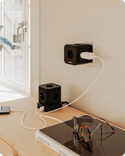 Voomy Stack Power Cube 10 - 2M power socket, 3 USB-A and 1 USB-C 20W Czarny na Arena.pl