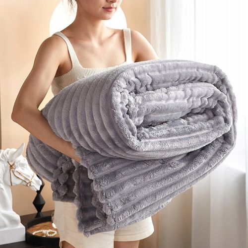 GRUBY KOC WYTŁACZANY PASKI 160x200cm PLED NARZUTA KOLOR DO WYBORU na Arena.pl