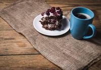 Fototapeta 3D kuchenna deska filiżanka 260x200