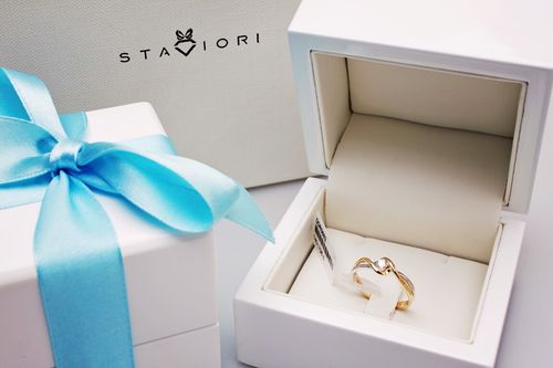 pierścionek zaręczynowy z dwukolorowego złota z brylantem 0,15ct na Arena.pl