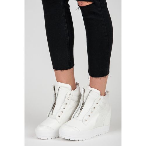 Sneakersy na platformie r.38 na Arena.pl